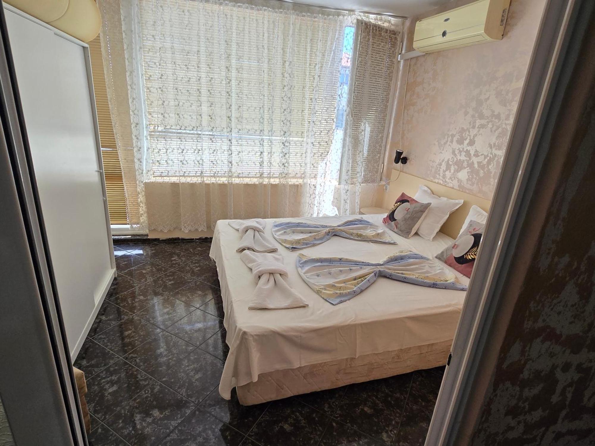 Orion Guest House Sozopol Esterno foto