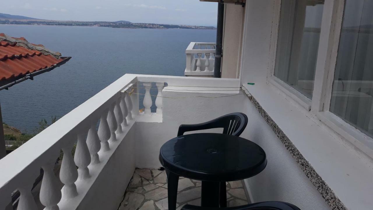 Orion Guest House Sozopol Esterno foto
